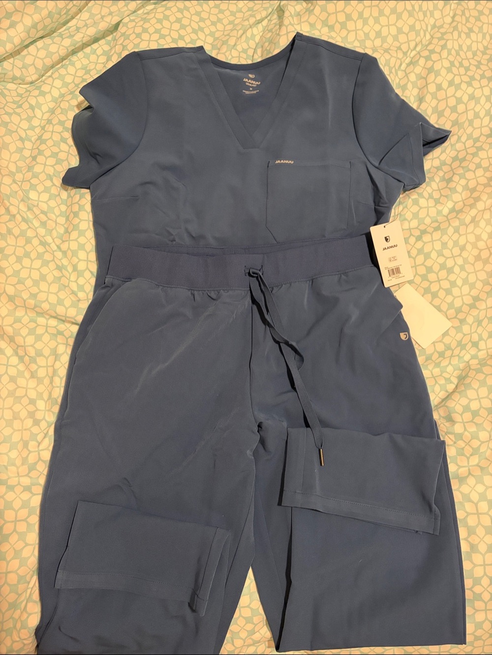 Jaanuu Women's Slate Blue Scrub Top and Xenos knit waist scrub paint Set Medium
